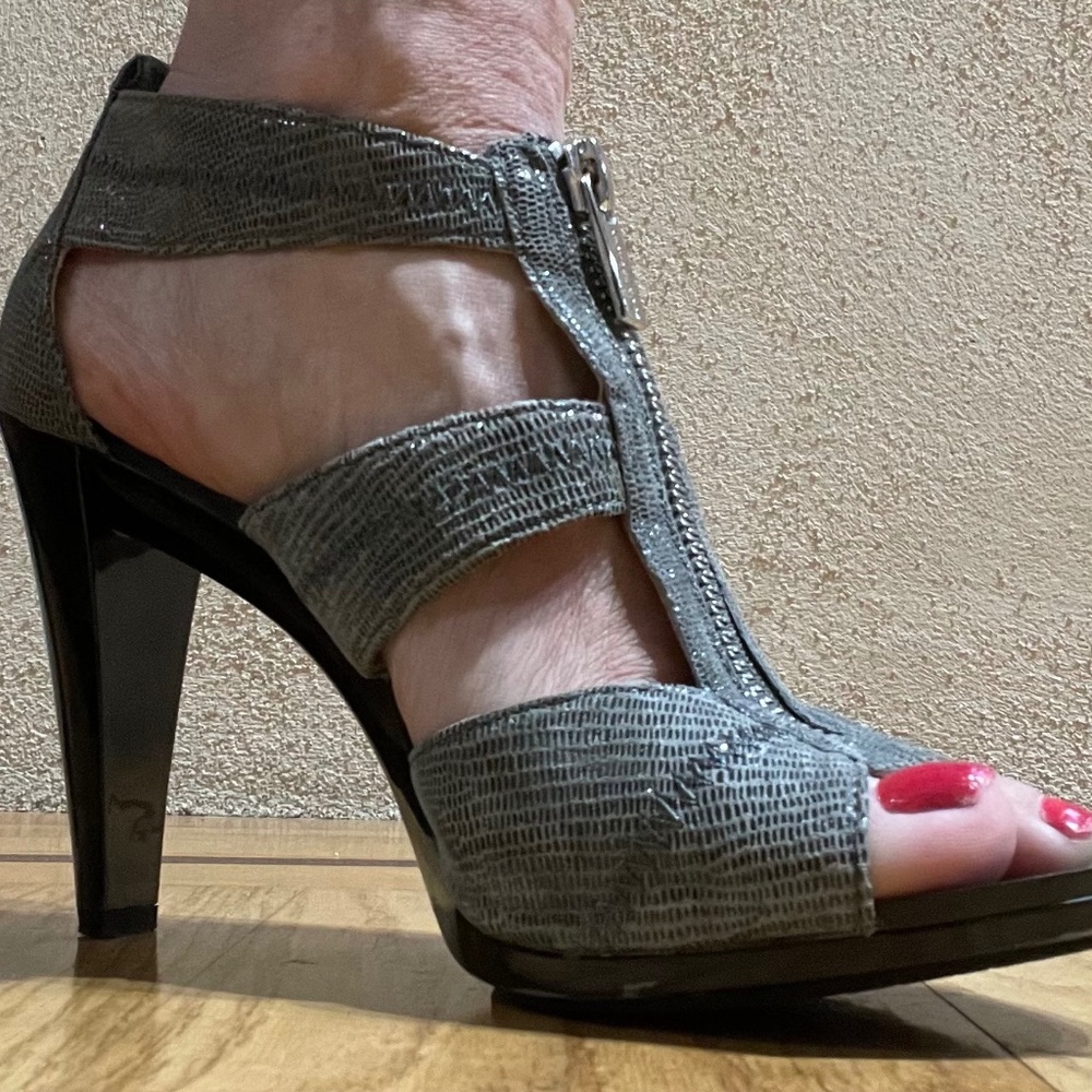 Micheal Kors Party Shoes size 7